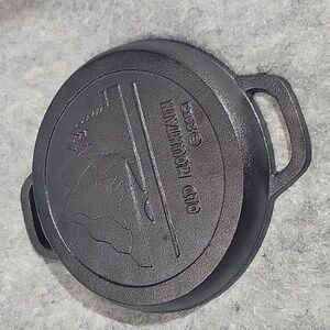 Old Mountain Cast Iron Cornbread Skillet NEW
